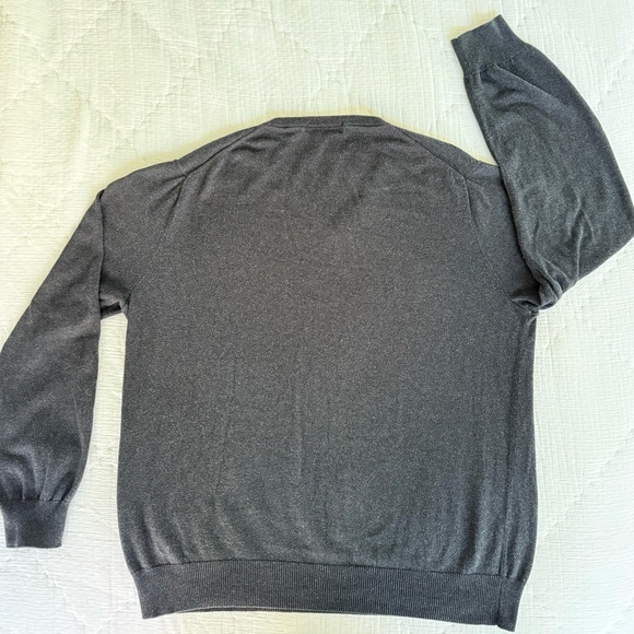 VGUC J.Crew 95% Cotton 5% Cashmere V-Neck Sweater Men’s Large Gray Fall 2011 - Picture 2 of 5